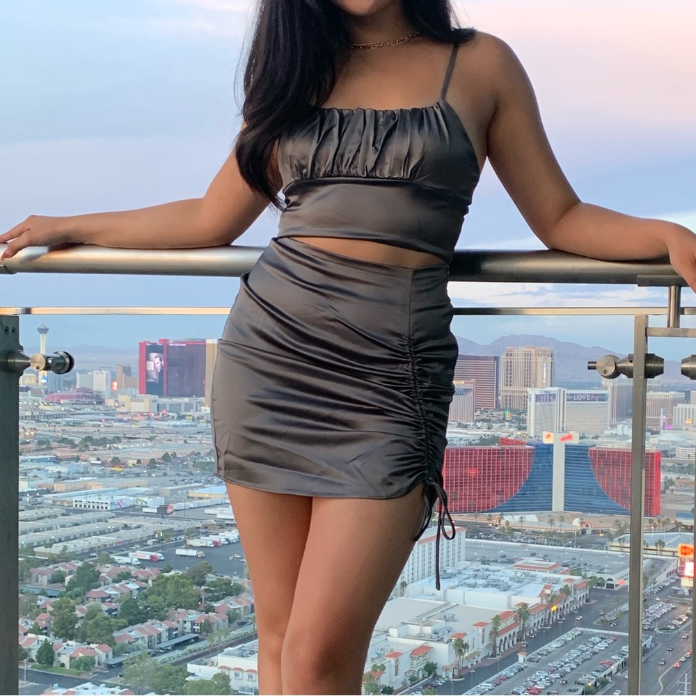 Satin gray set